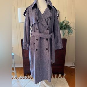 NWT Banana Republic factory, double breasted trenchcoat. Size petite medium.